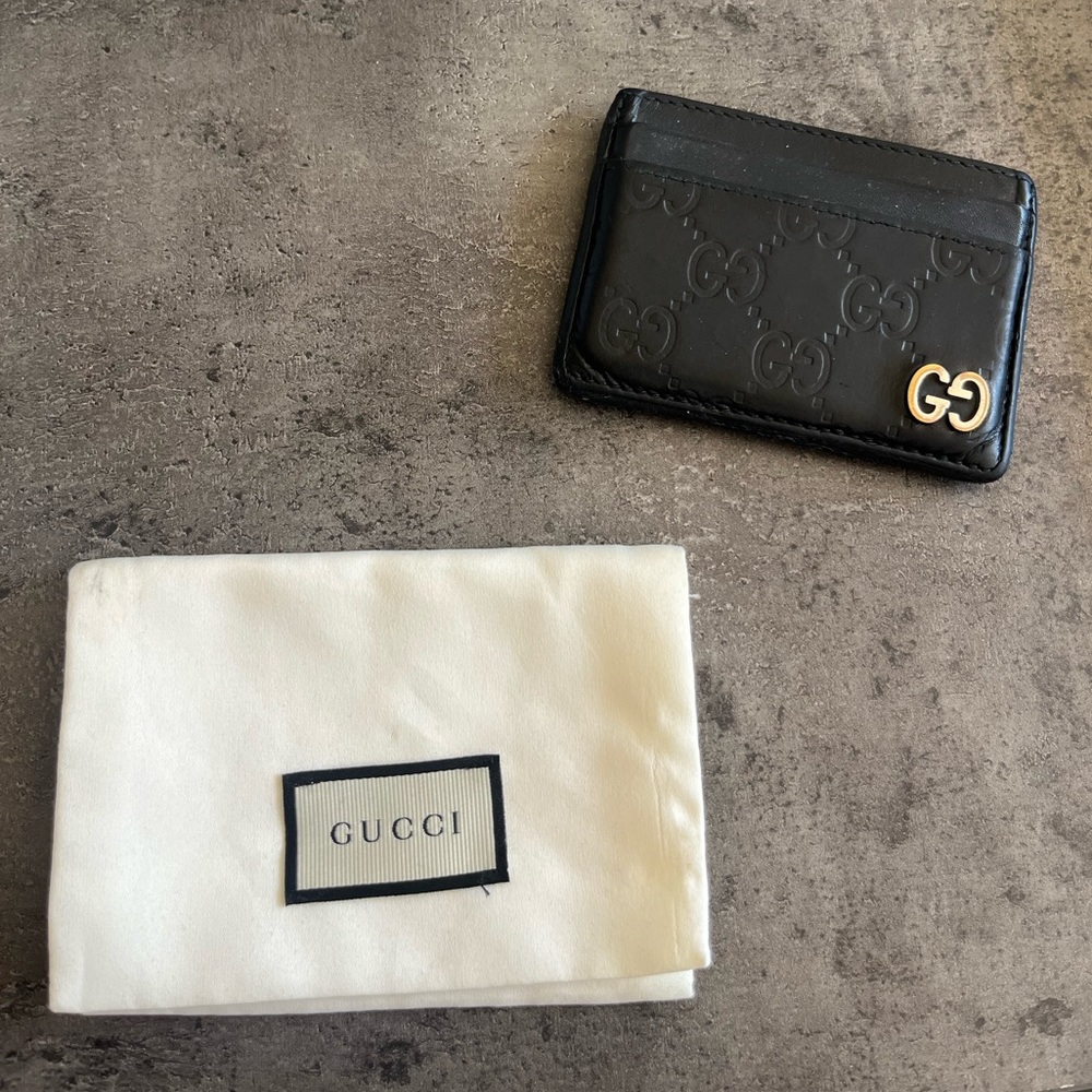Gucci Embossed Card Holder USED